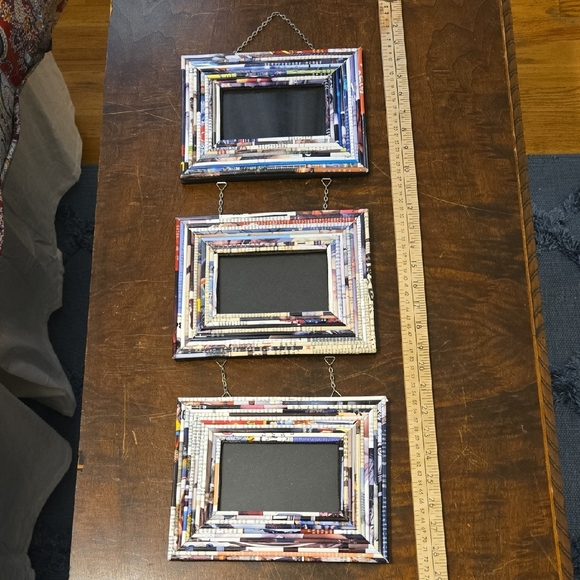 Multicolor Hanging Photo Frame Set - Picture 2 of 3